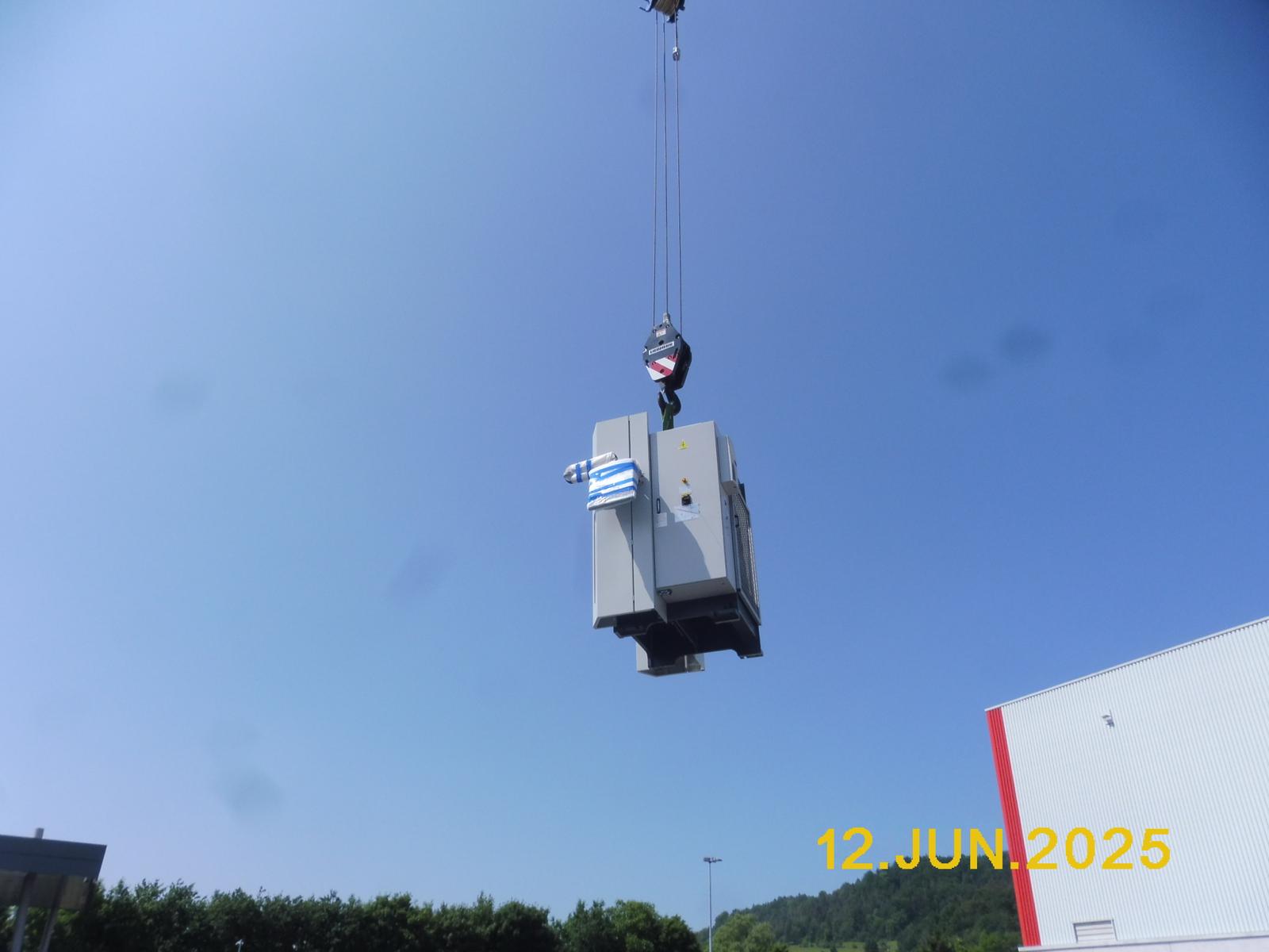 Anlieferung Dener XL 30135