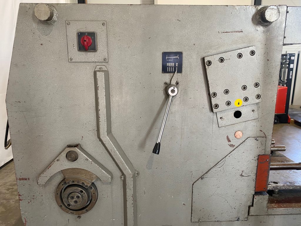 Gebrauchtmaschine Vöest Alpine Tafelschere BTHS-8x3150